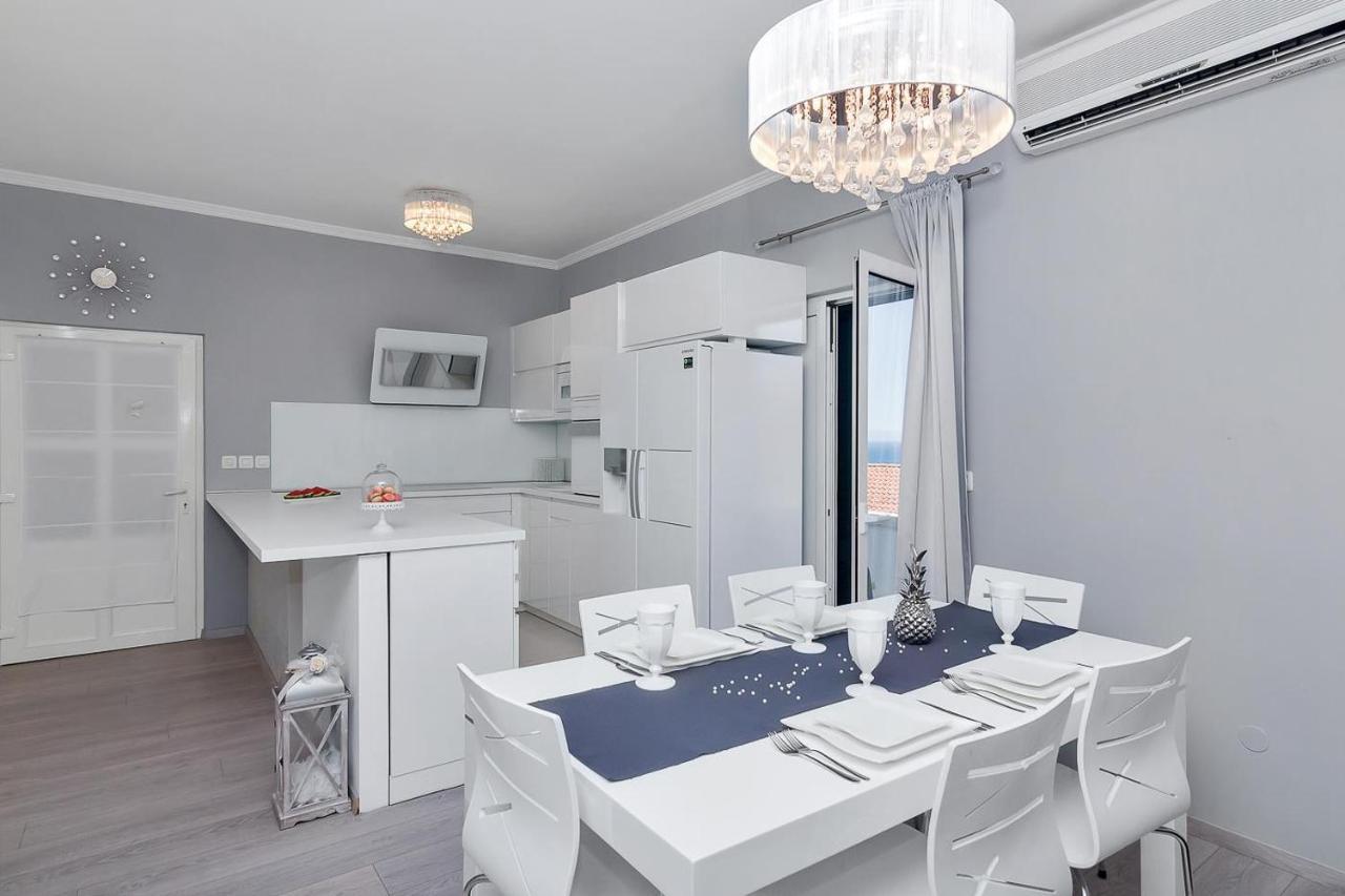 Apartments Gisela Makarska Exterior photo