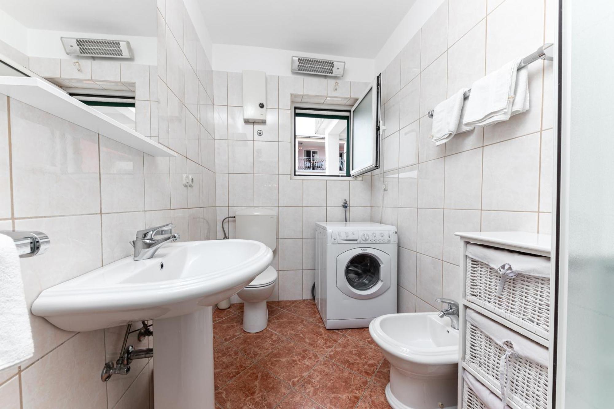 Apartments Gisela Makarska Room photo